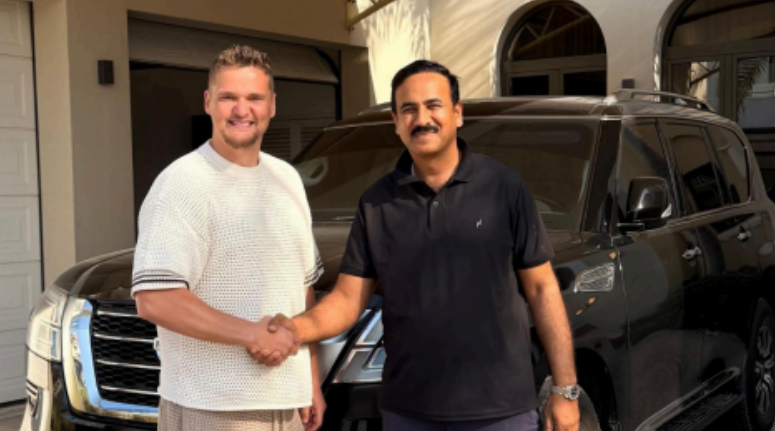 Property Millionaire Samuel Leeds Offers Uber Driver a Dream Job